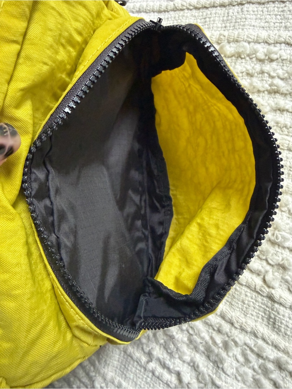 BAGGU Chartreuse Fanny - Picture 6 of 8